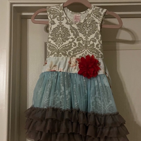 Meet Your Posher - Picture 7 of 10